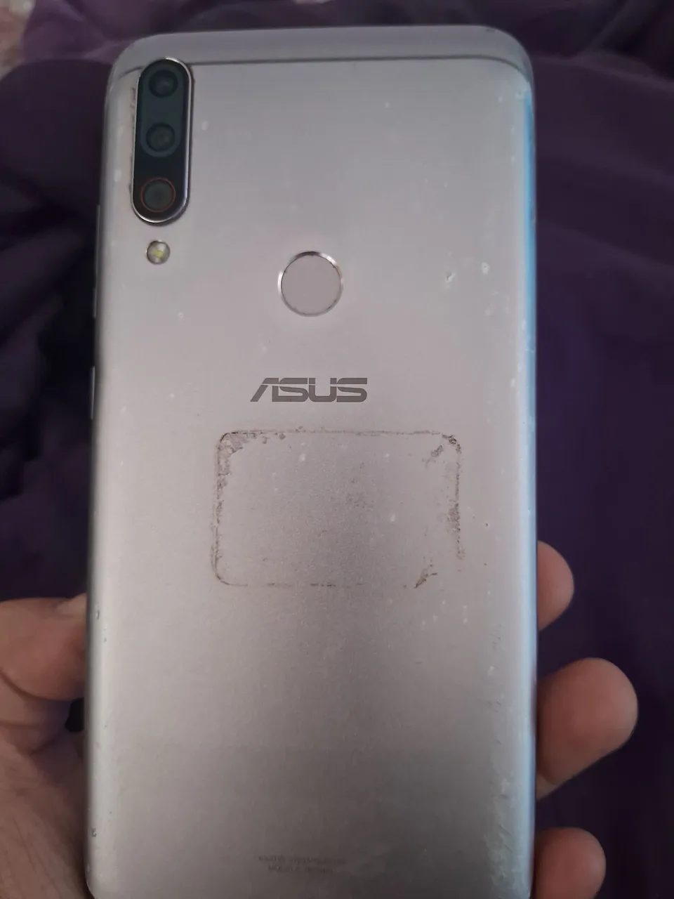 Celular Asus prata