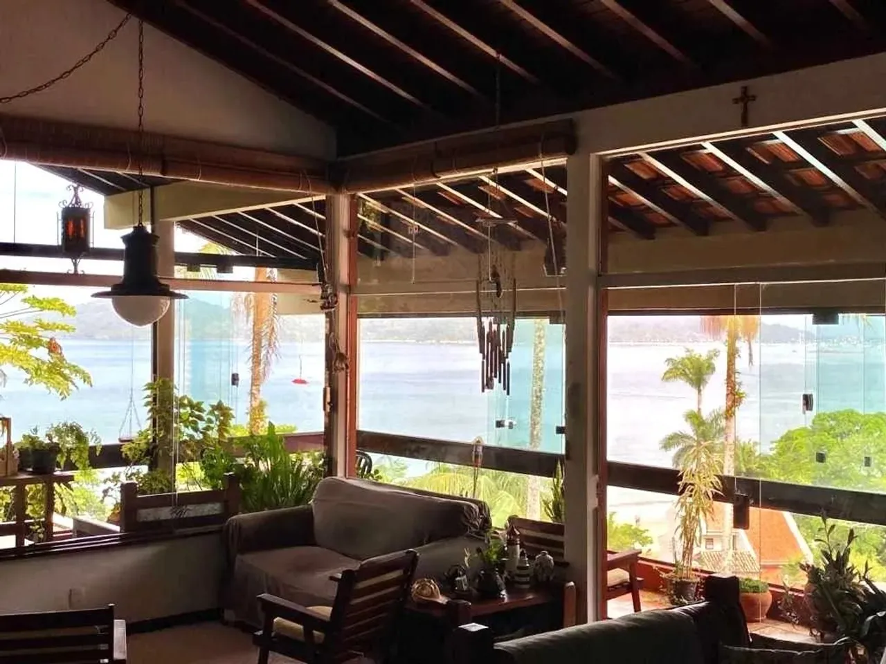 Casa com 3 dormitórios à venda, 250 m² por R$ 1.800.000 - Enseada - Ubatuba/SP