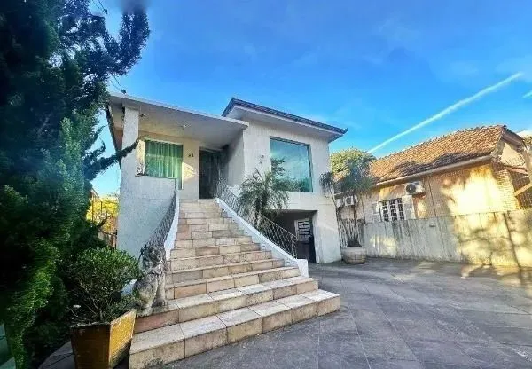 Casa para alugar, 366 m² por R$ 10.000,00/mês - Teresópolis - Porto Alegre/RS