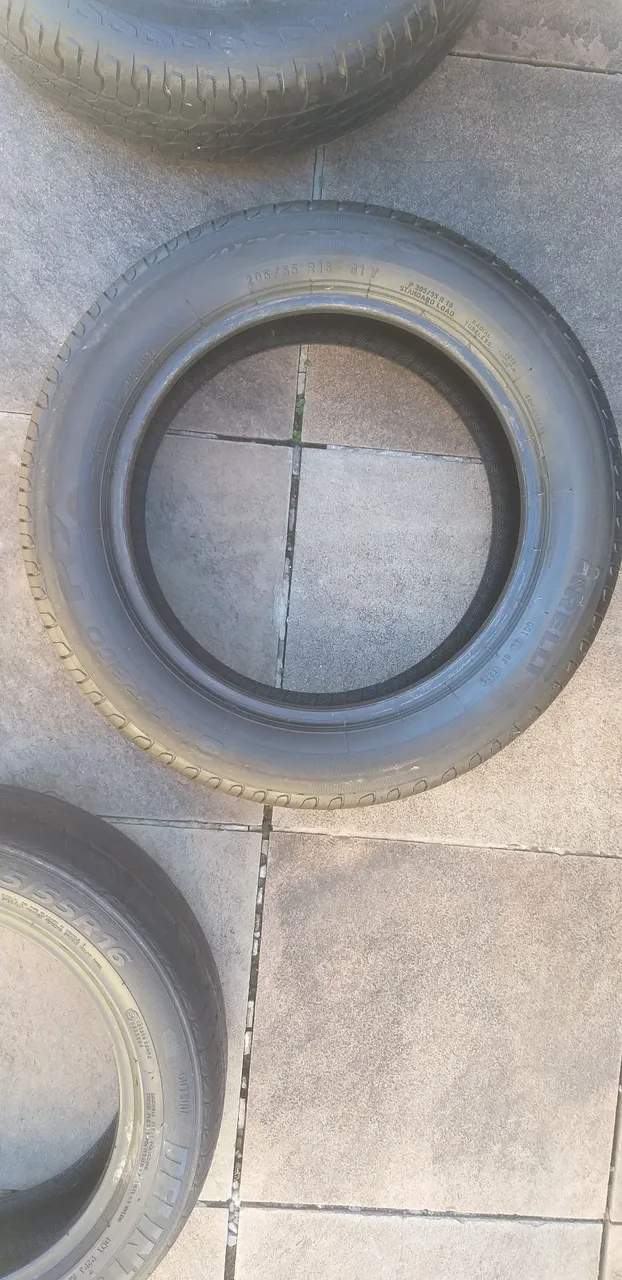 Pneus Pirelli cinturato P7 205/55 R16