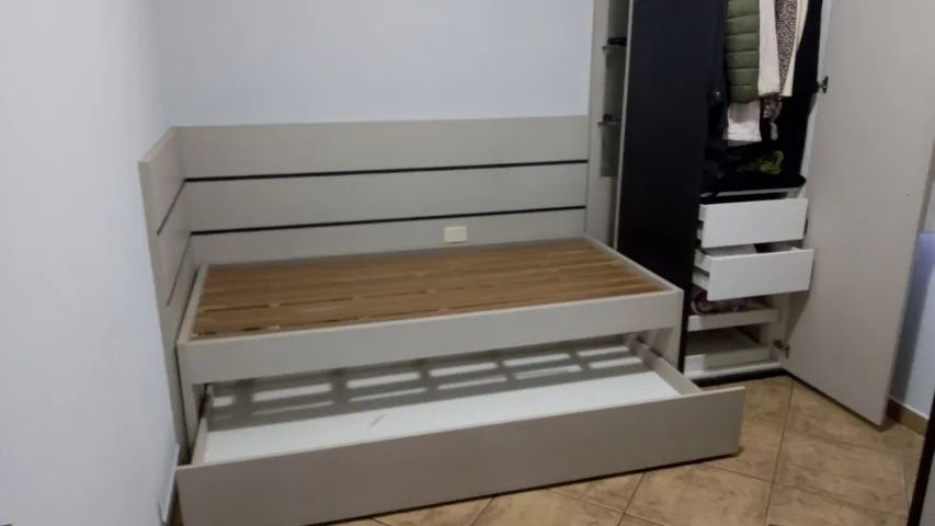 Cama e guarda roupas64739712855938121