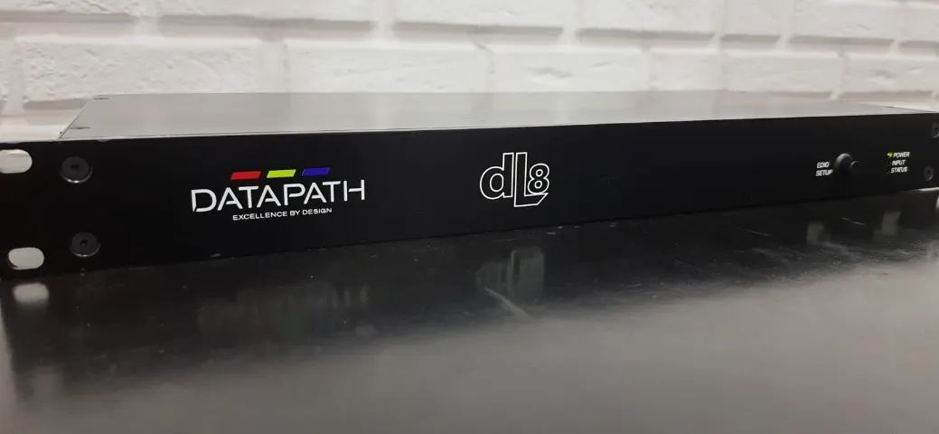 Datapath DL8 - Distribuidor DVI 1x8 Profissional - Pronto para Uso