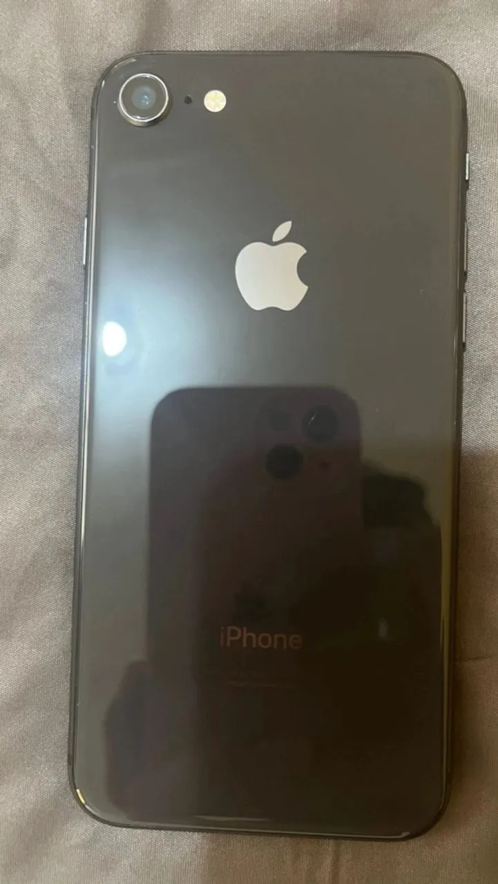 iPhone 8 64 gb