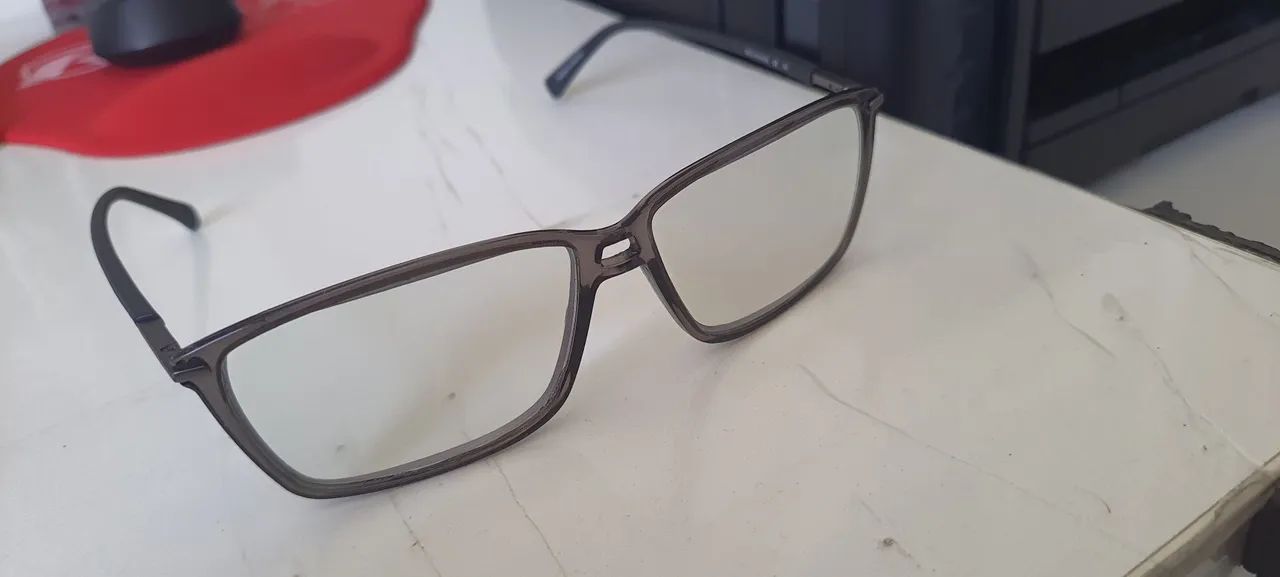 Óculos Titânio marca Zeiss