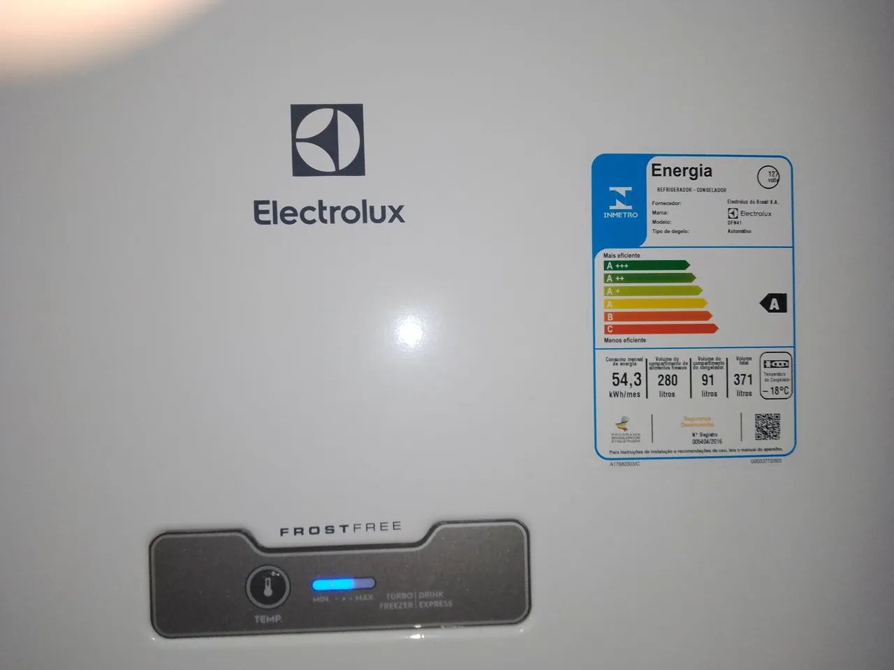 Geladeira Electrolux Frost Free 371 Litros