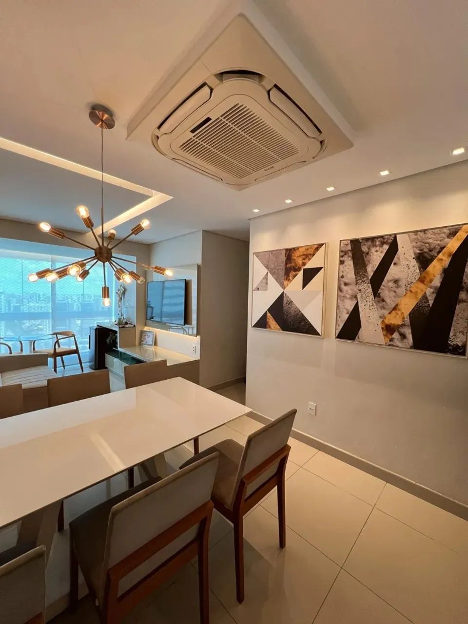 EO - ARVOREDO CLUB| OPORTUNIDADE IMPERDÍVEL!!! APT. REFORMADO, 29° ANDAR, 68m², 3 qts