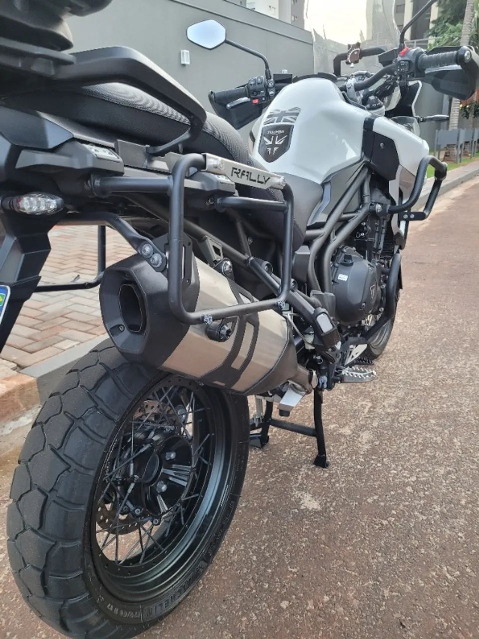 Triumph Explorer XCA 2017 - Foto 2