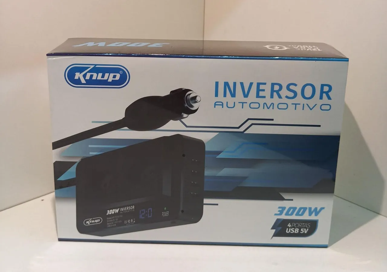 Inversor Automotivo Knup 300W com 4 Portas USB 5V