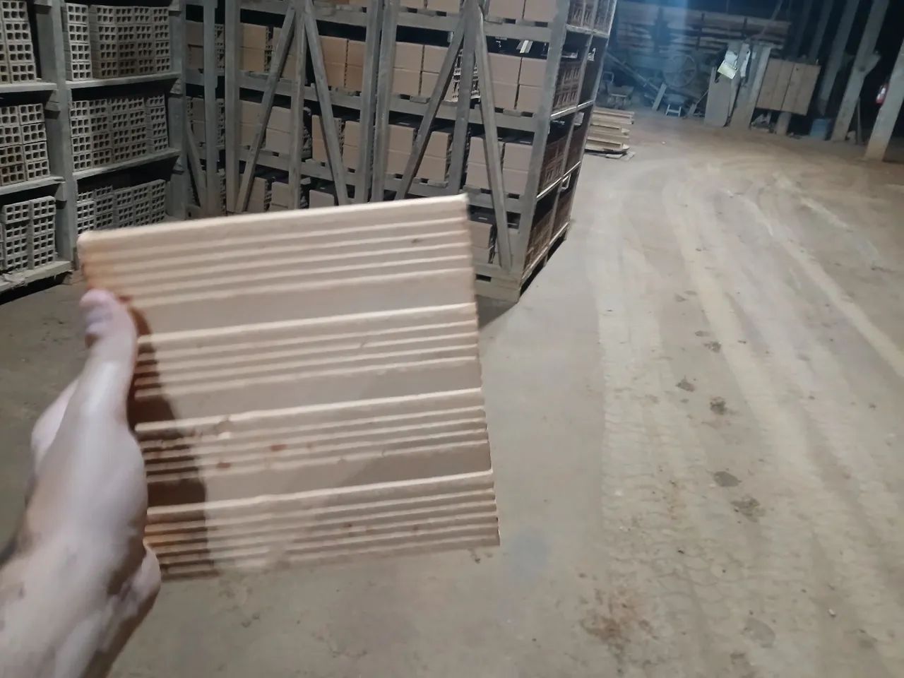Tijolo e bloco direto de fábrica 0