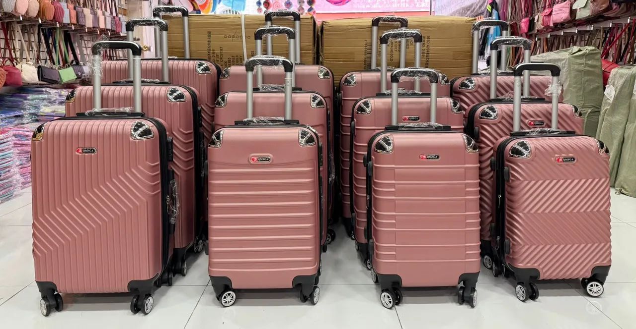Malas de viagem rosa - OMEGA