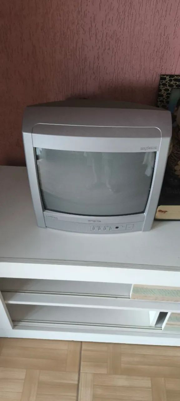 Tv velha