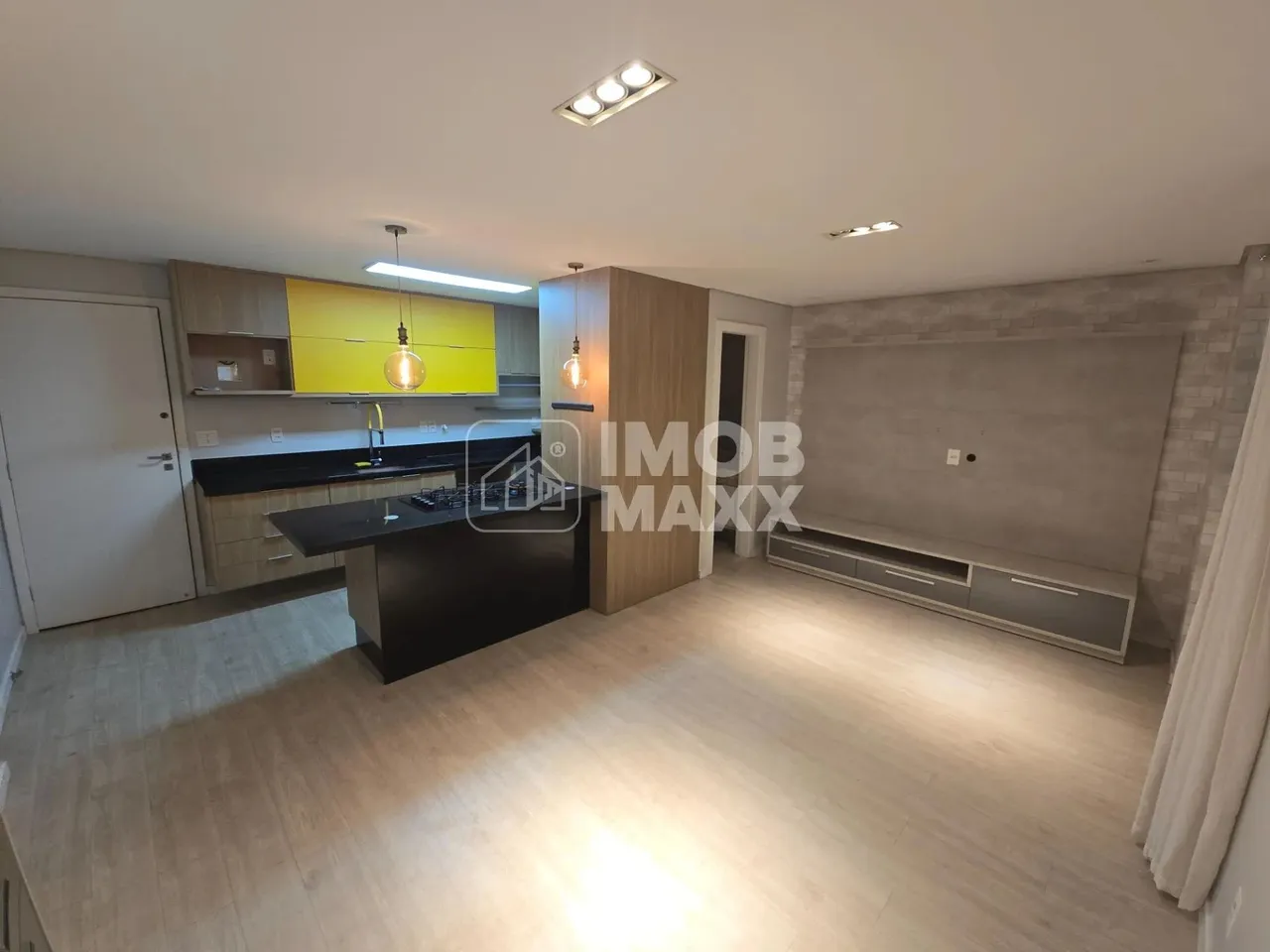 Apartamento à venda no Guará II, DF, 2 quartos, 56,54m², 2 Vagas.