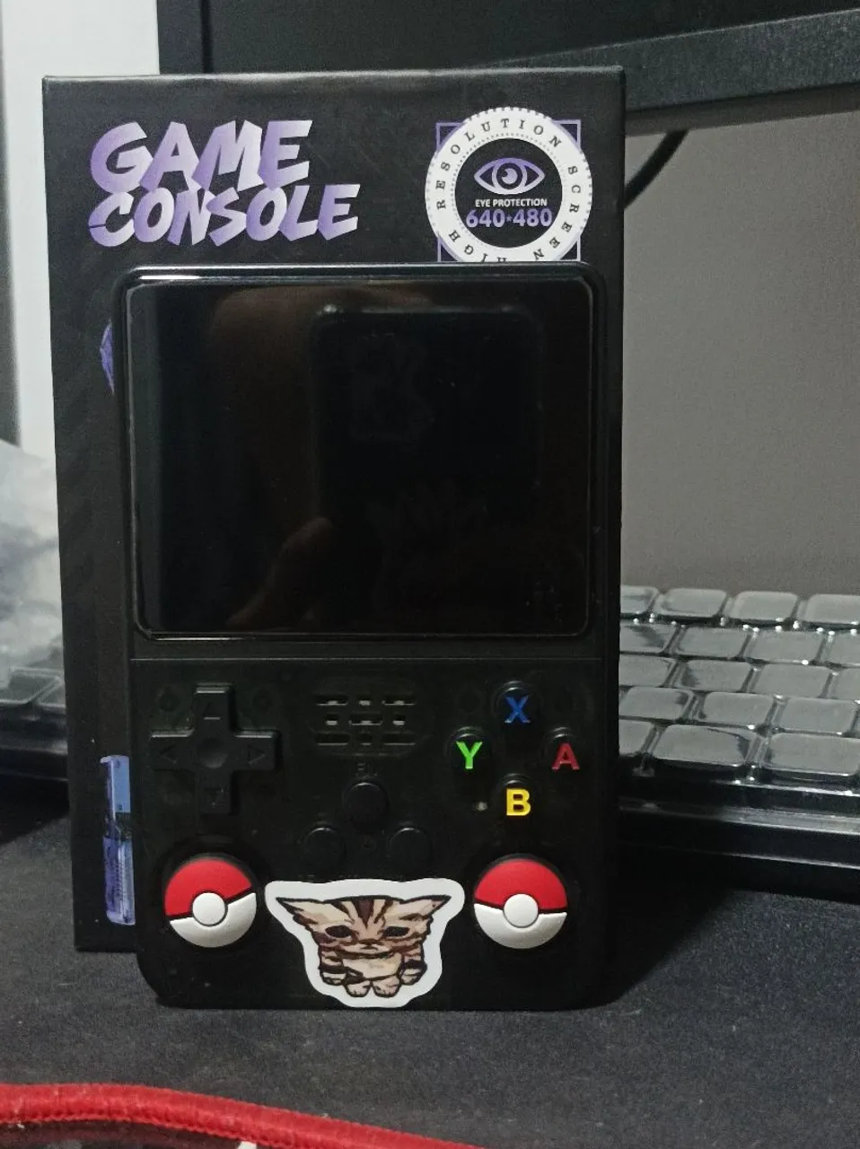 Console Portátil Retrô R36s - Diversão Garantida!