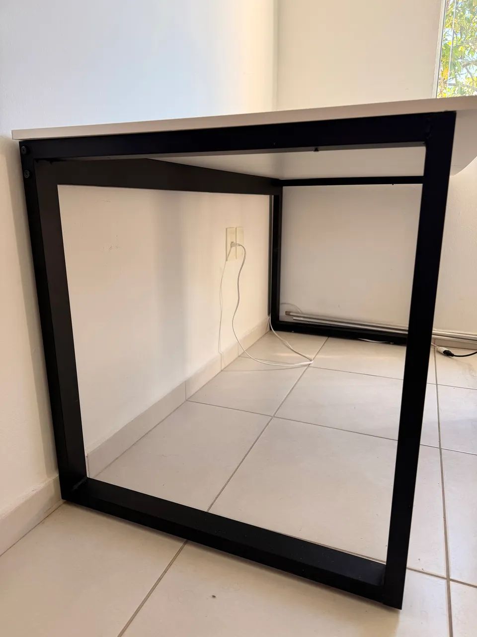 Escrivaninha branca 150x75cm - Foto 3