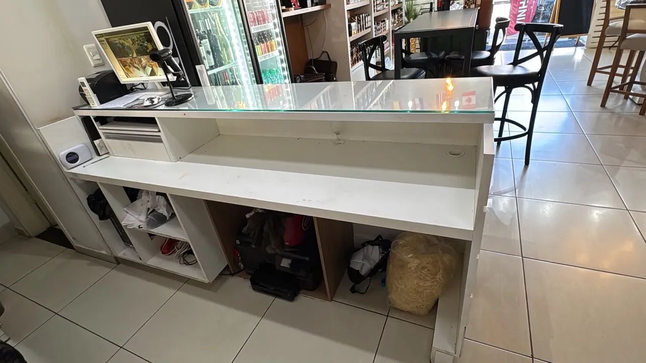 Vendo balcão caixa 