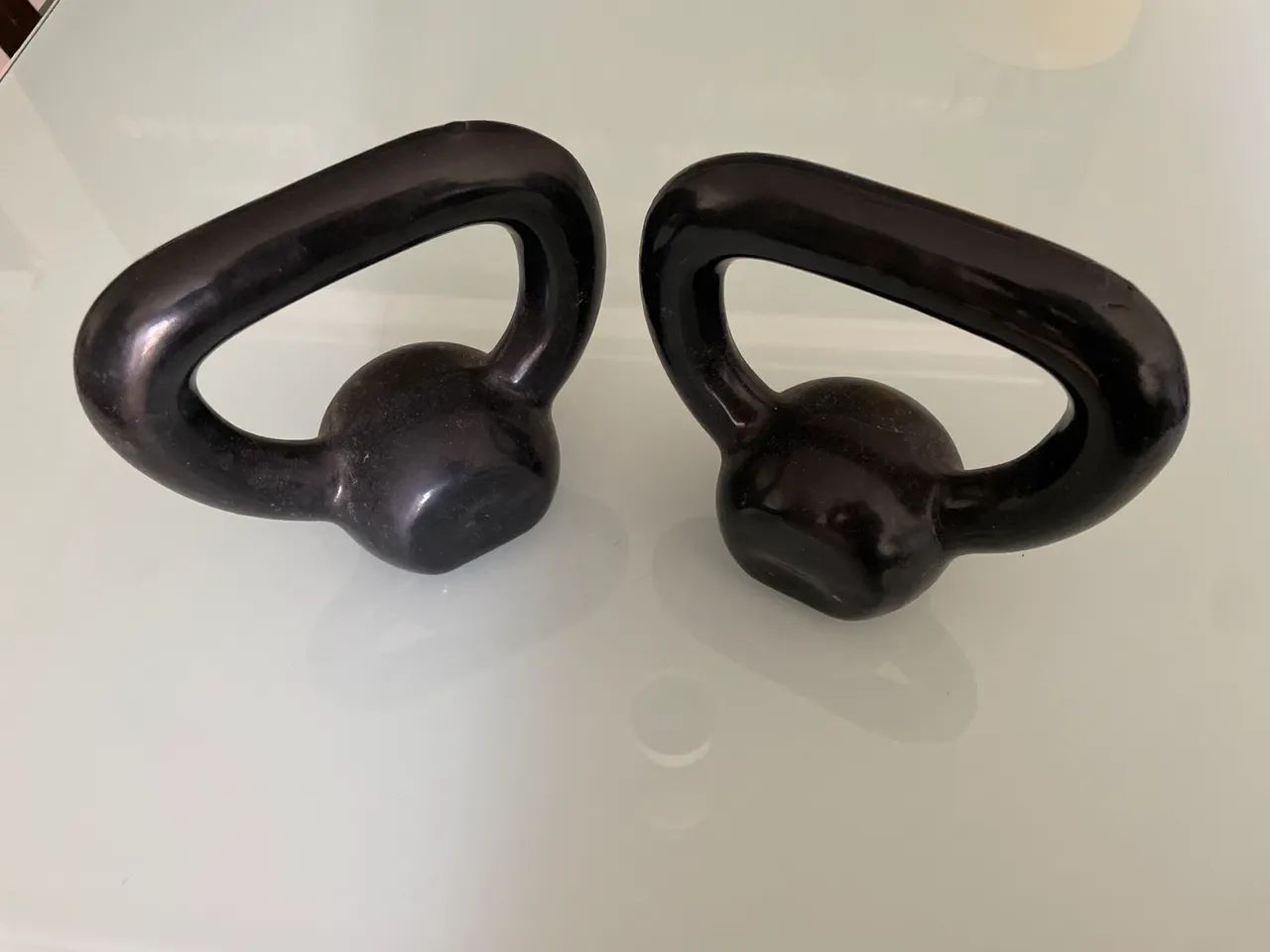 2 kettlebel (4kilos cada) 