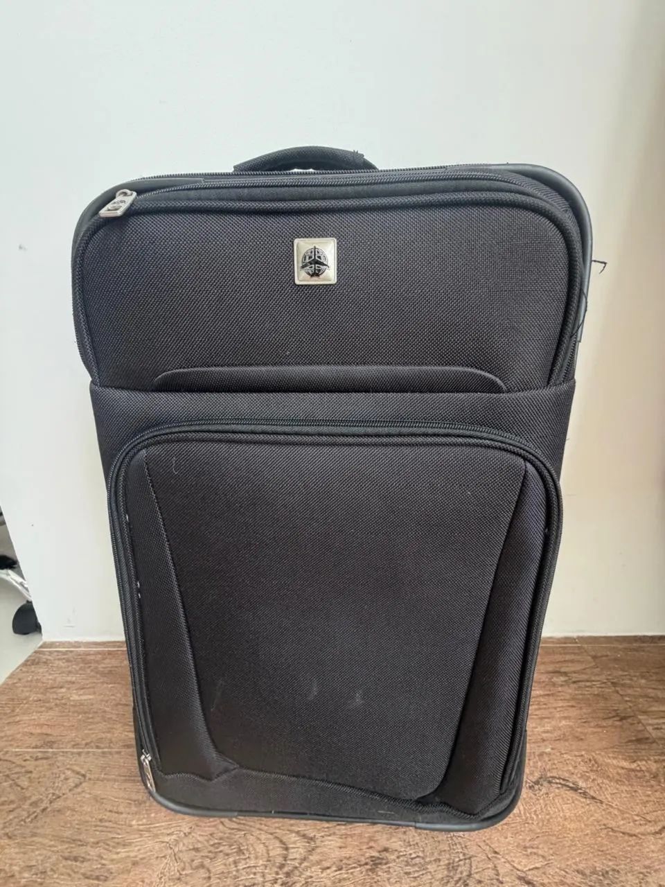 Mala pequena 10kg pra levar no avião  - Foto 5