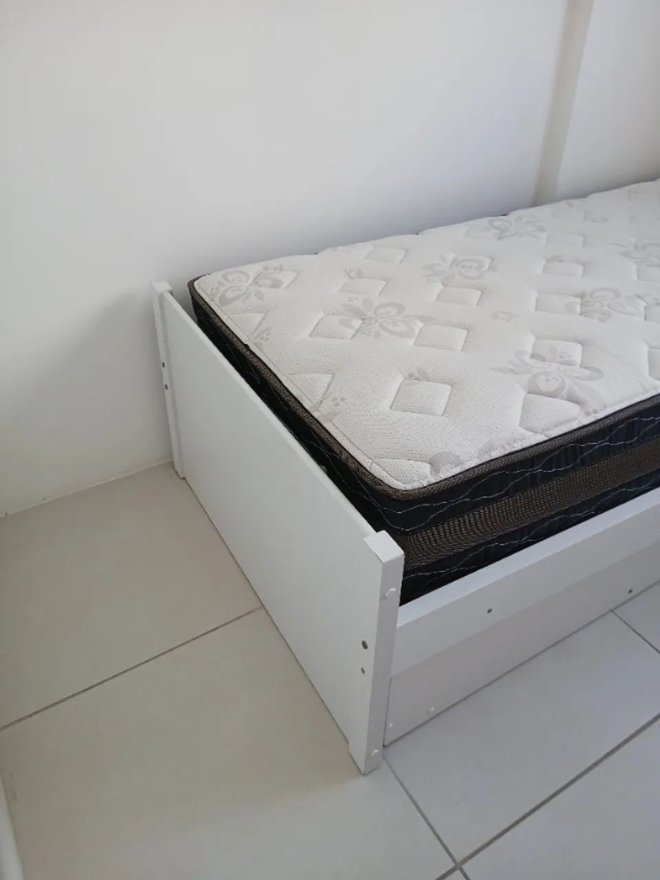Cama solteiro com auxiliar (sem colchão) - Foto 4