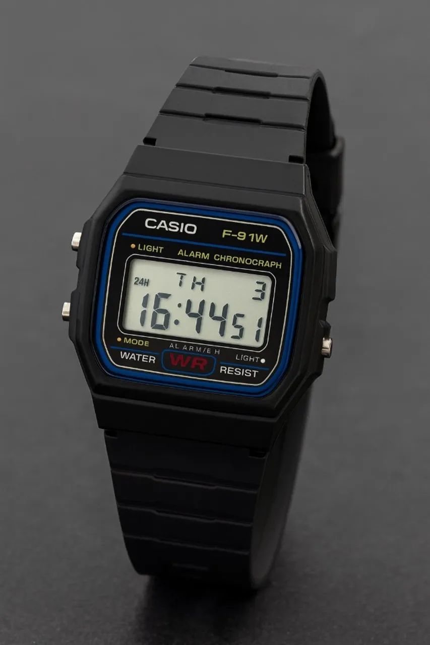 Relógio Casio Retrô Preto | Clássico, Leve e Resistente