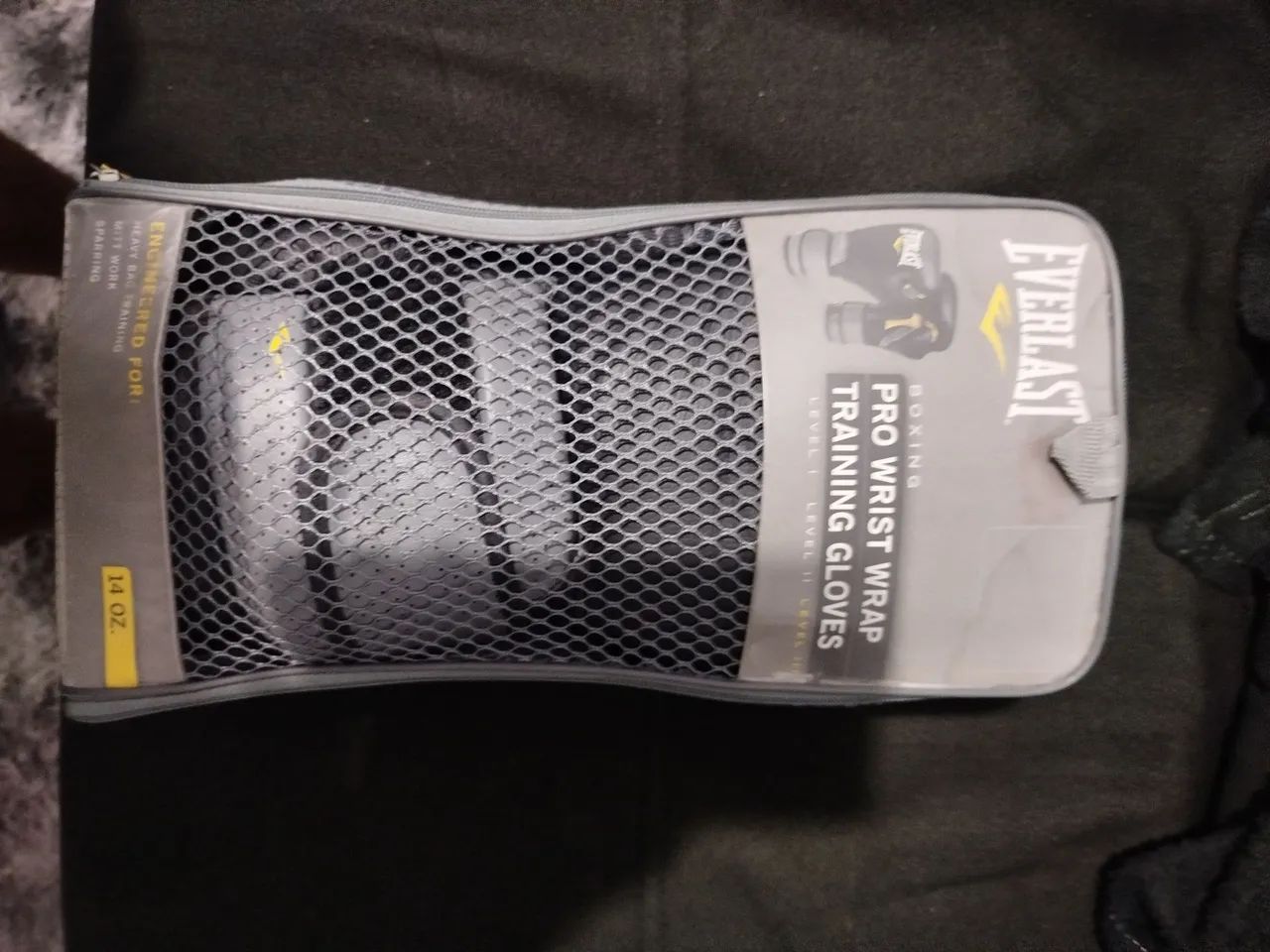 luva de boxe Everlast couro genuíno - Foto 2