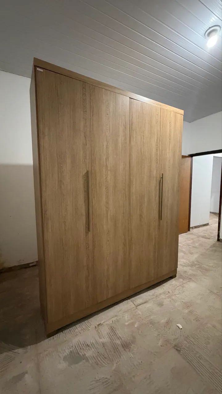GUARDA ROUPA CASAL