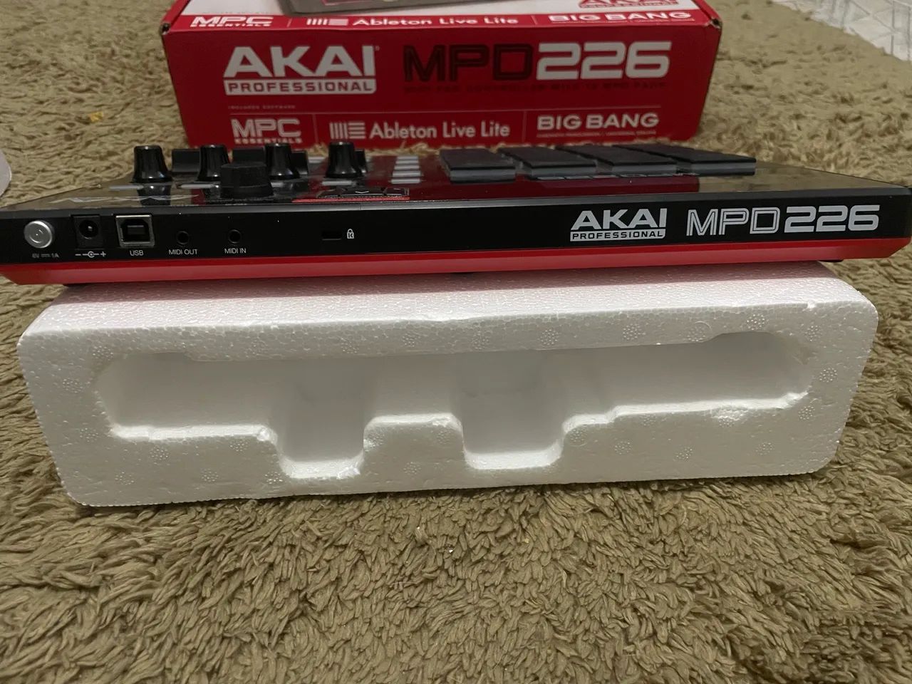 Akai MPD 226 - Instrumentos musicais - Wona, Belford Roxo