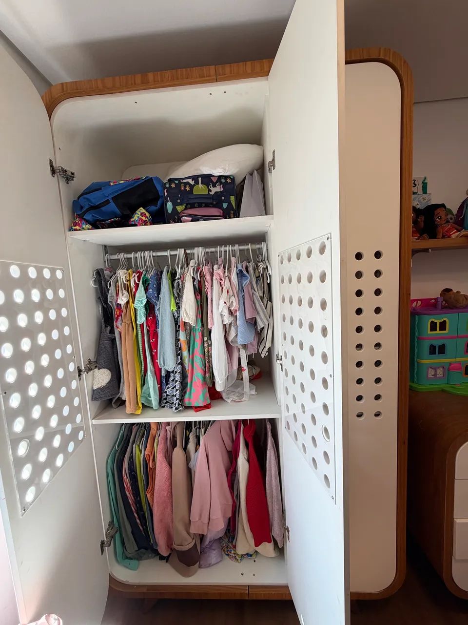 GUARDA ROUPA DESIGN EXCLUSIVO - Foto 2