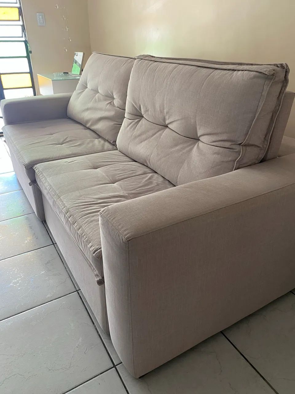 Sofá 4 lugares reclinável e retrátil - Parcelo no cartão 