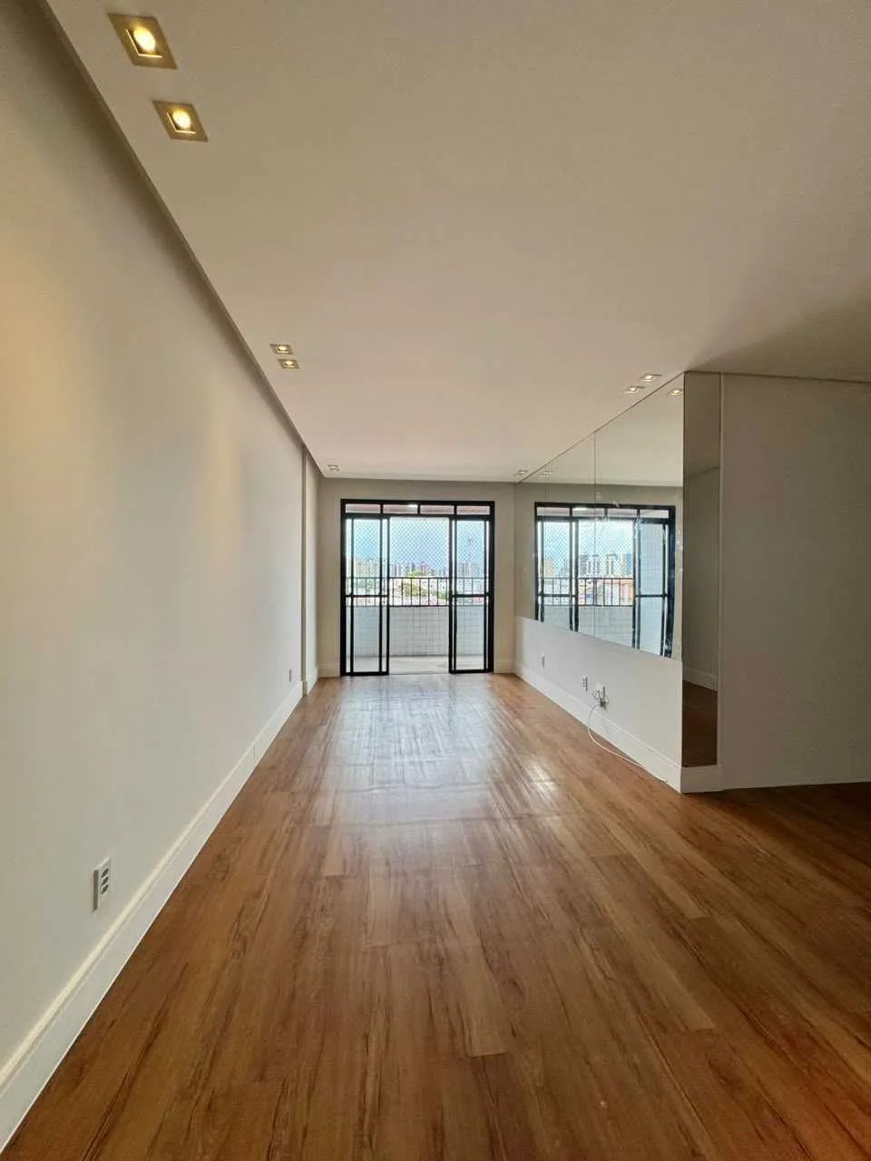Edifício Vancouver | Grageru [16135] - Foto 4