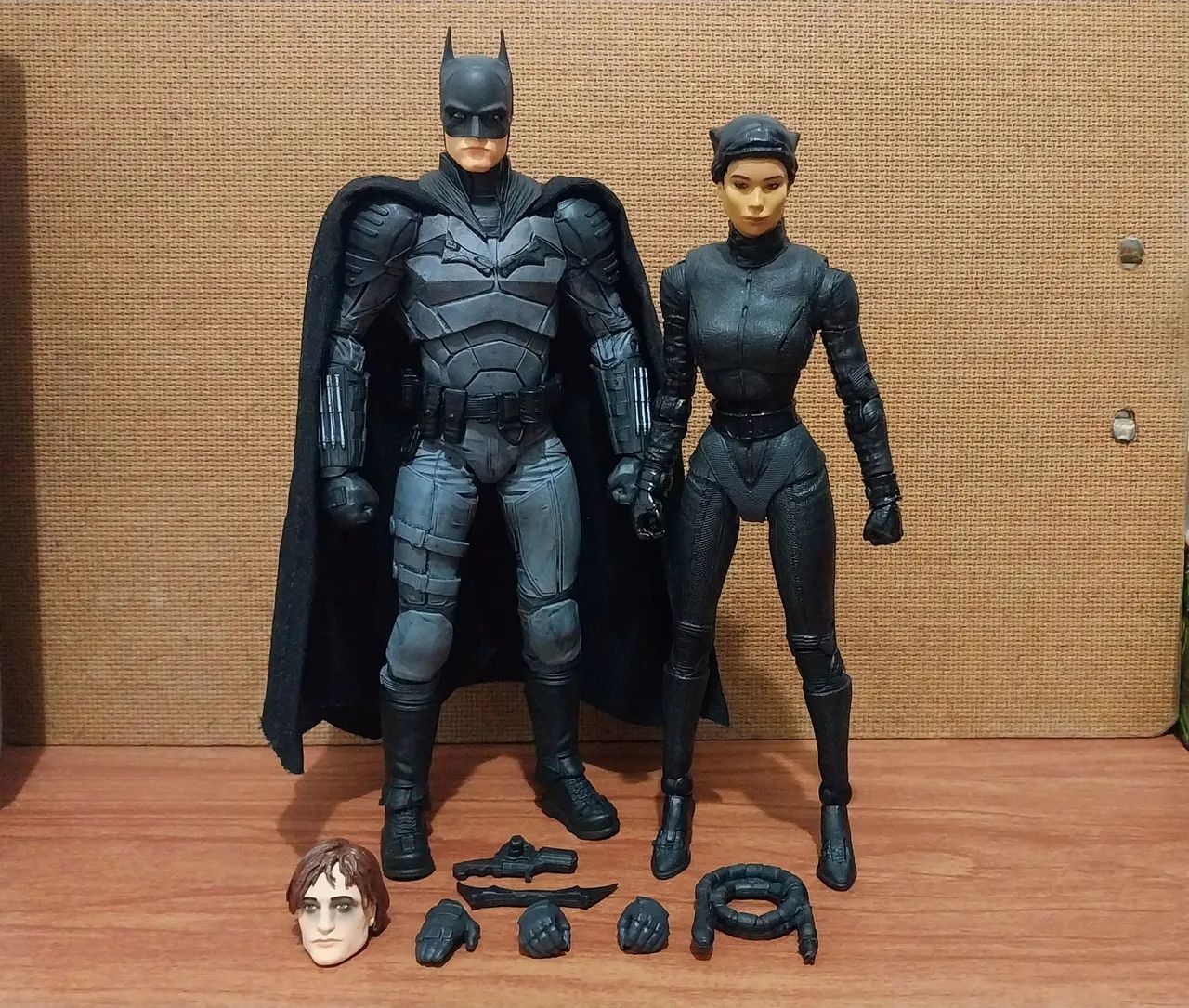 Batman e Catwoman - DC Multiverse Mcfarlane Toys - Foto 3