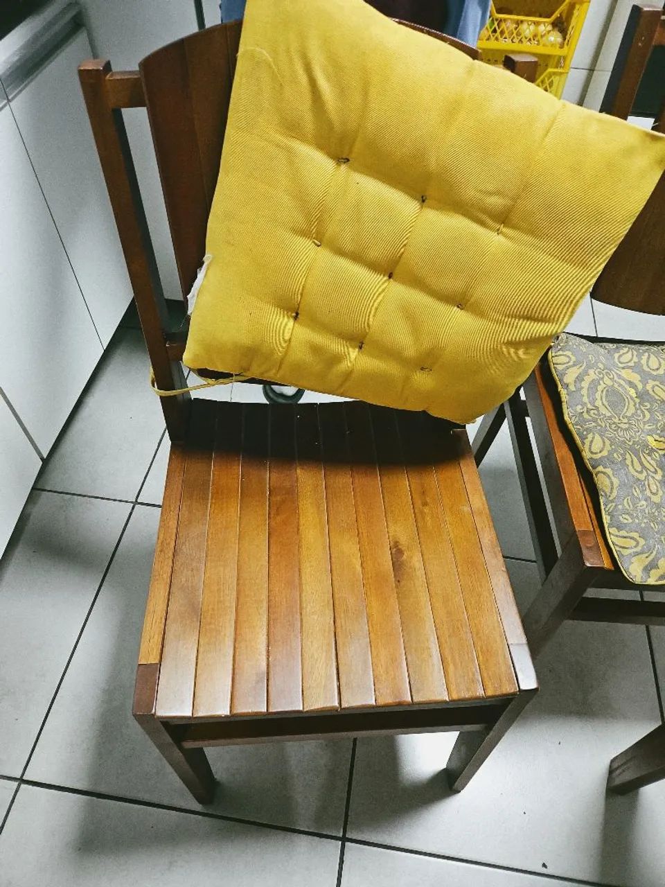 Mesa de Jantar Extensível + 4 Cadeiras com Almofadas - Foto 5