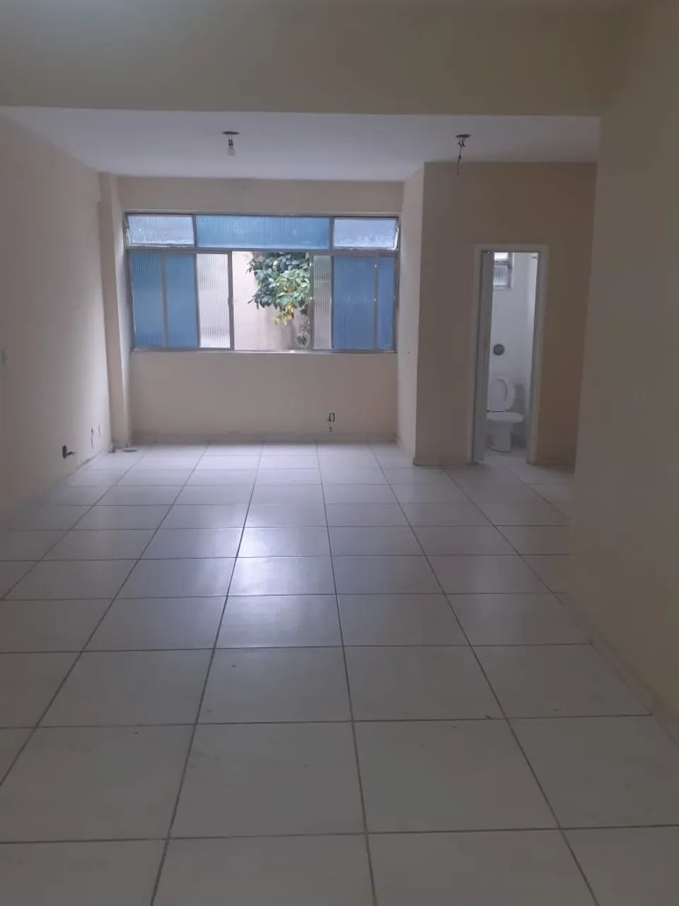 Imóvel para aluguel possui 43 metros quadrados em Cascadura - Rio de Janeiro - RJ - Foto 2