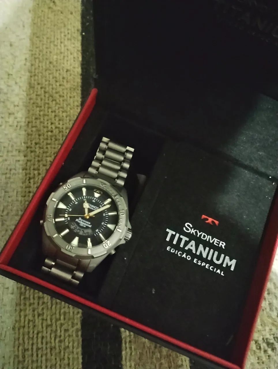 Relógio Titanium edição especial 