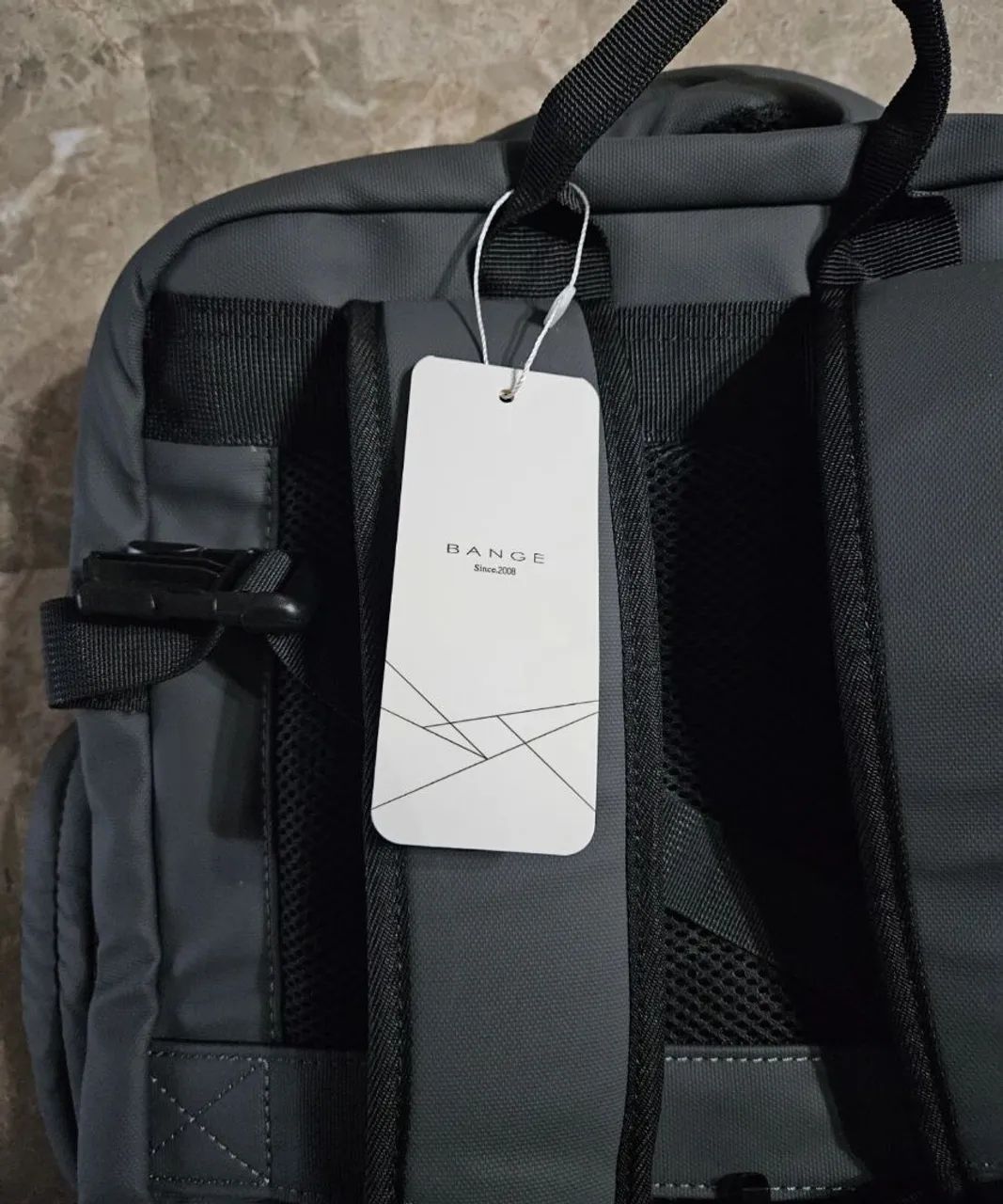 Mochila BANGE Expansível até 45L Nova - Resistente  à Água - Foto 4