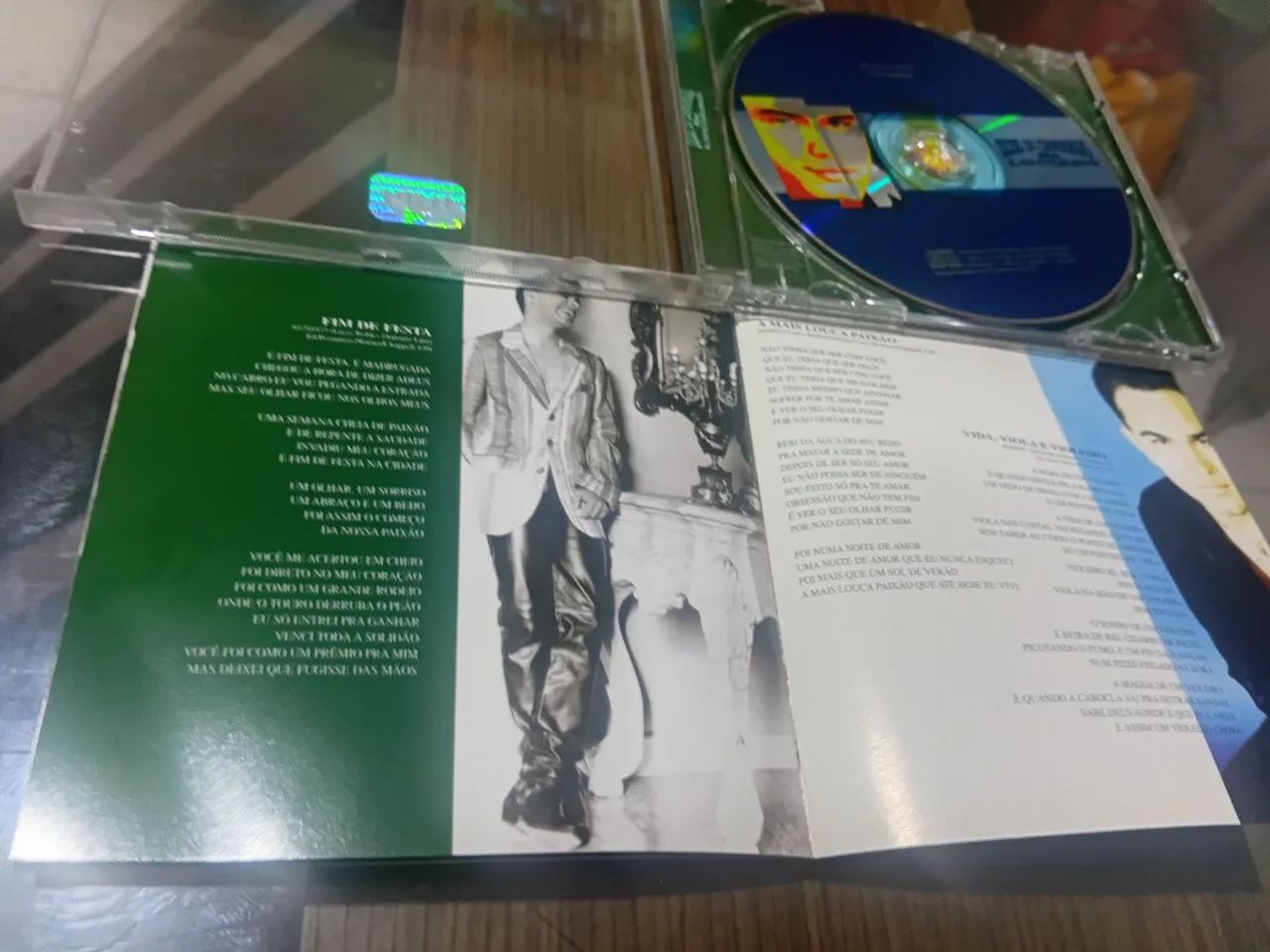 CD Homônimo de Zezé de Camargo e Luciano. Raridade! - Foto 4