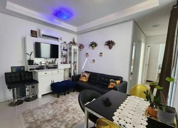 Apartamento com 61 m², 2 Quartos e 2 banheiros à Venda