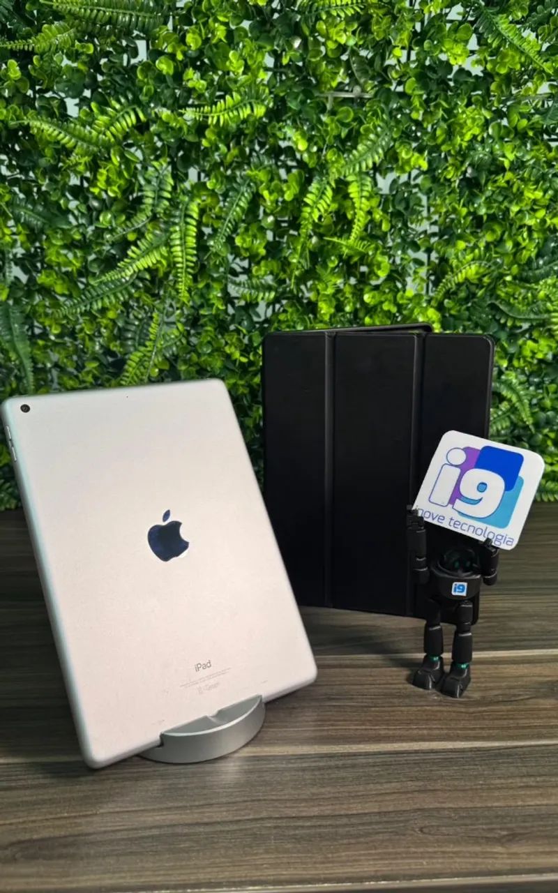 iPad (5° Geração) A1822 Cor branco  Apple A9  128GB - Foto 5