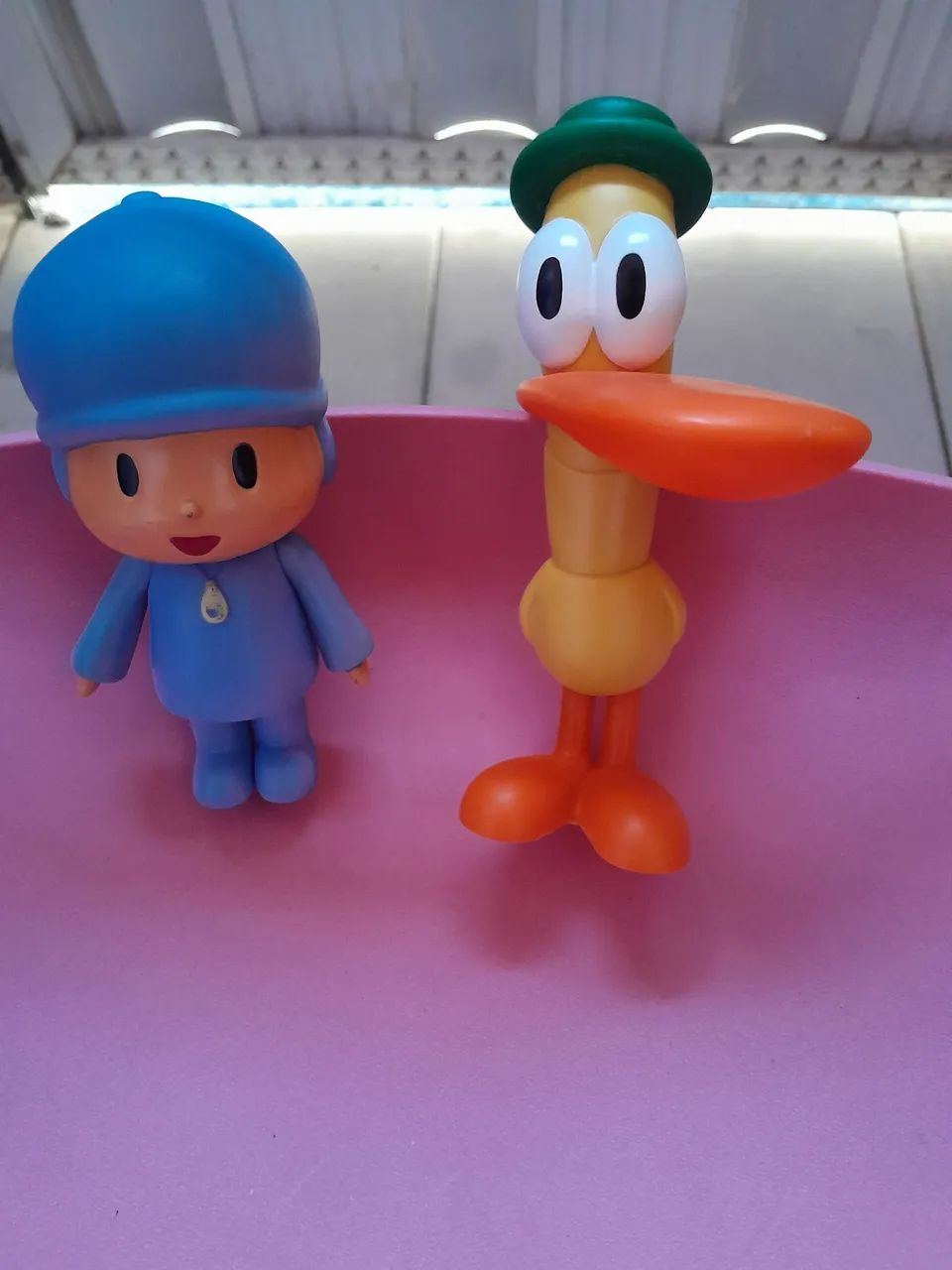 Bonecos do Pocoyo e Pato - Foto 3