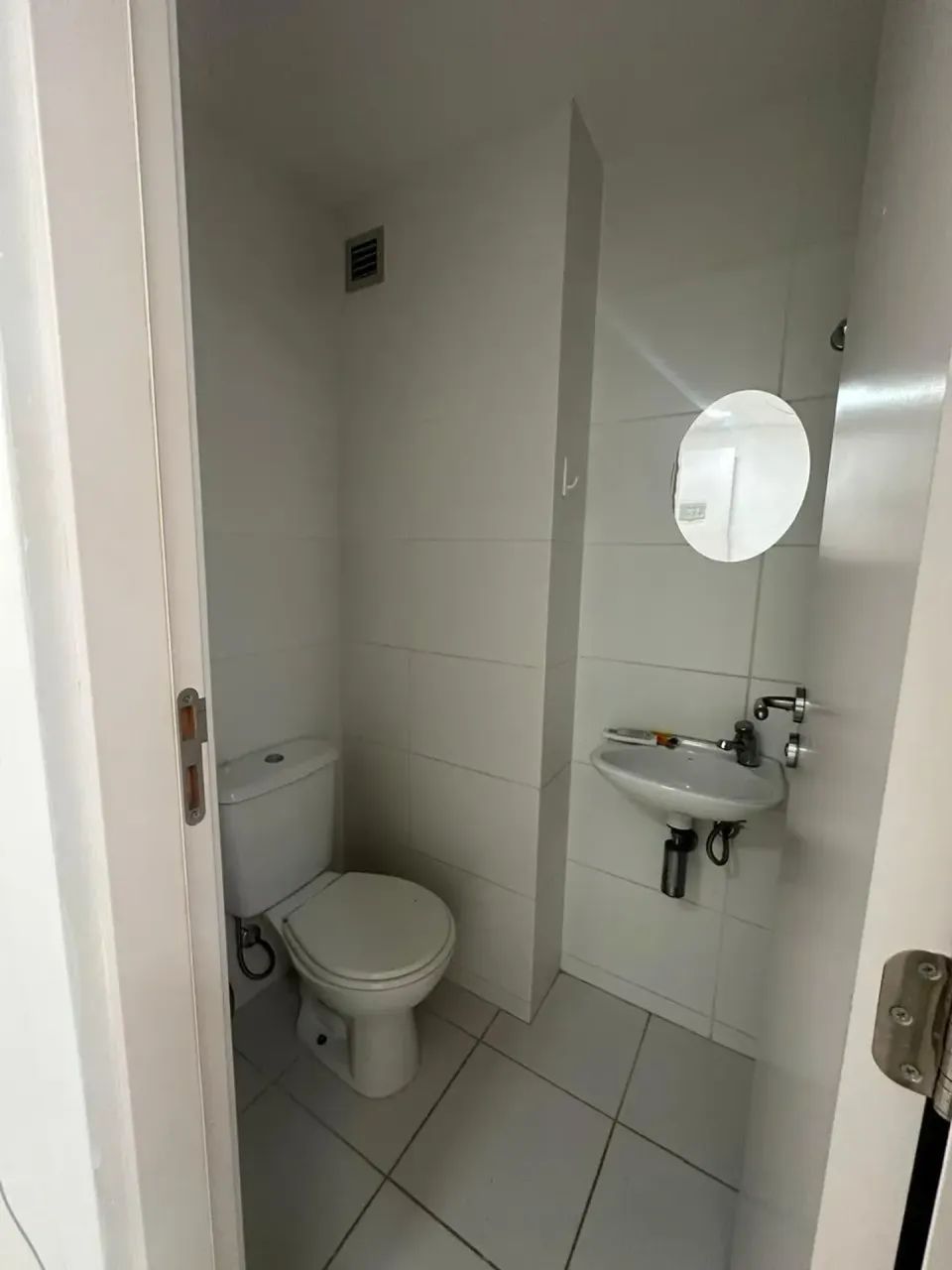 Sala/Conjunto para aluguel possui 24 metros quadrados - Foto 6