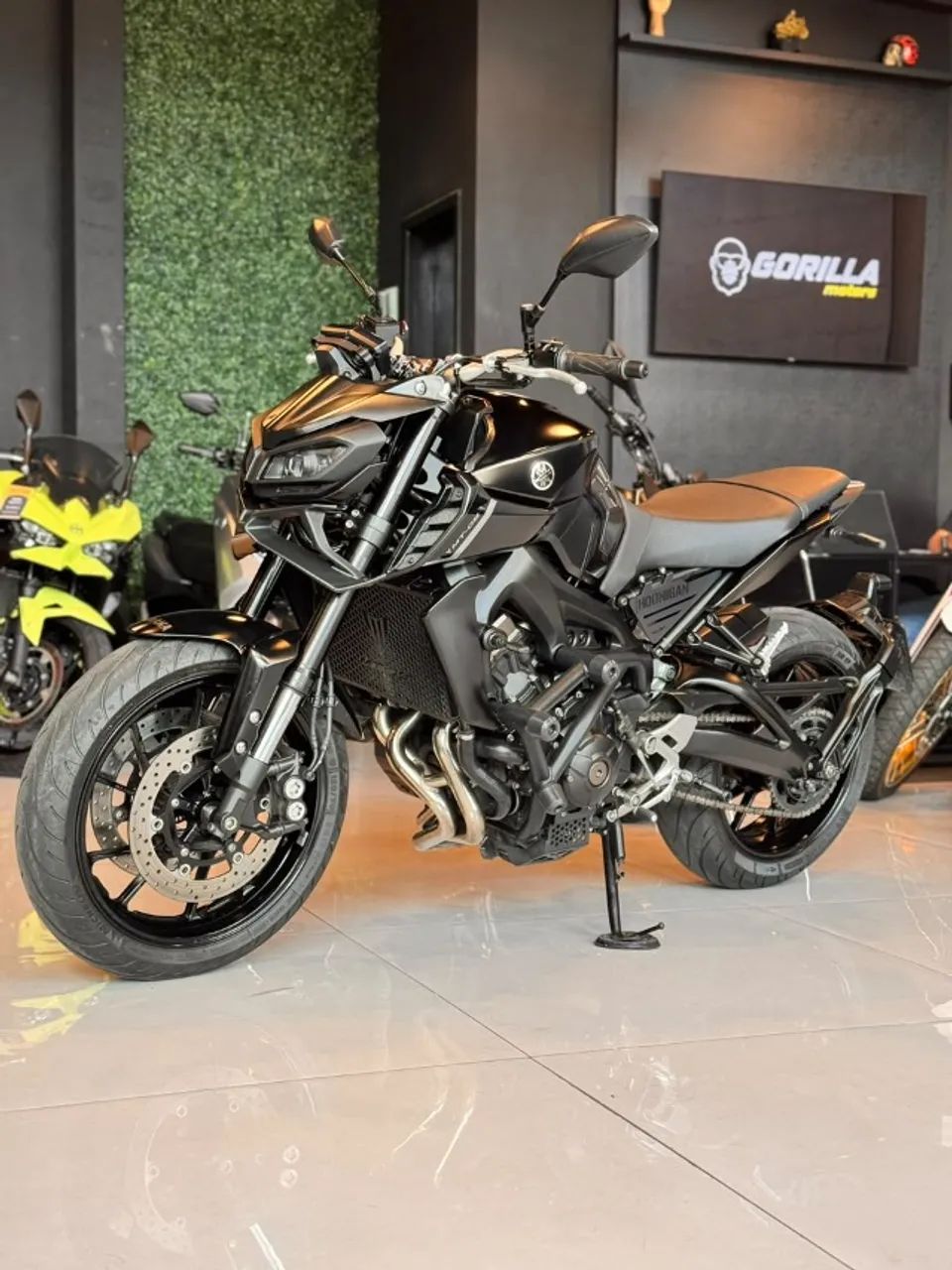 YAMAHA MT 09 - Foto 4