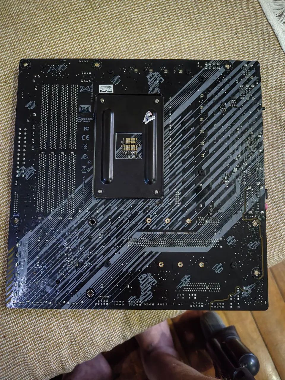 Placa mãe Asus TUF b550m Plus  - Foto 3