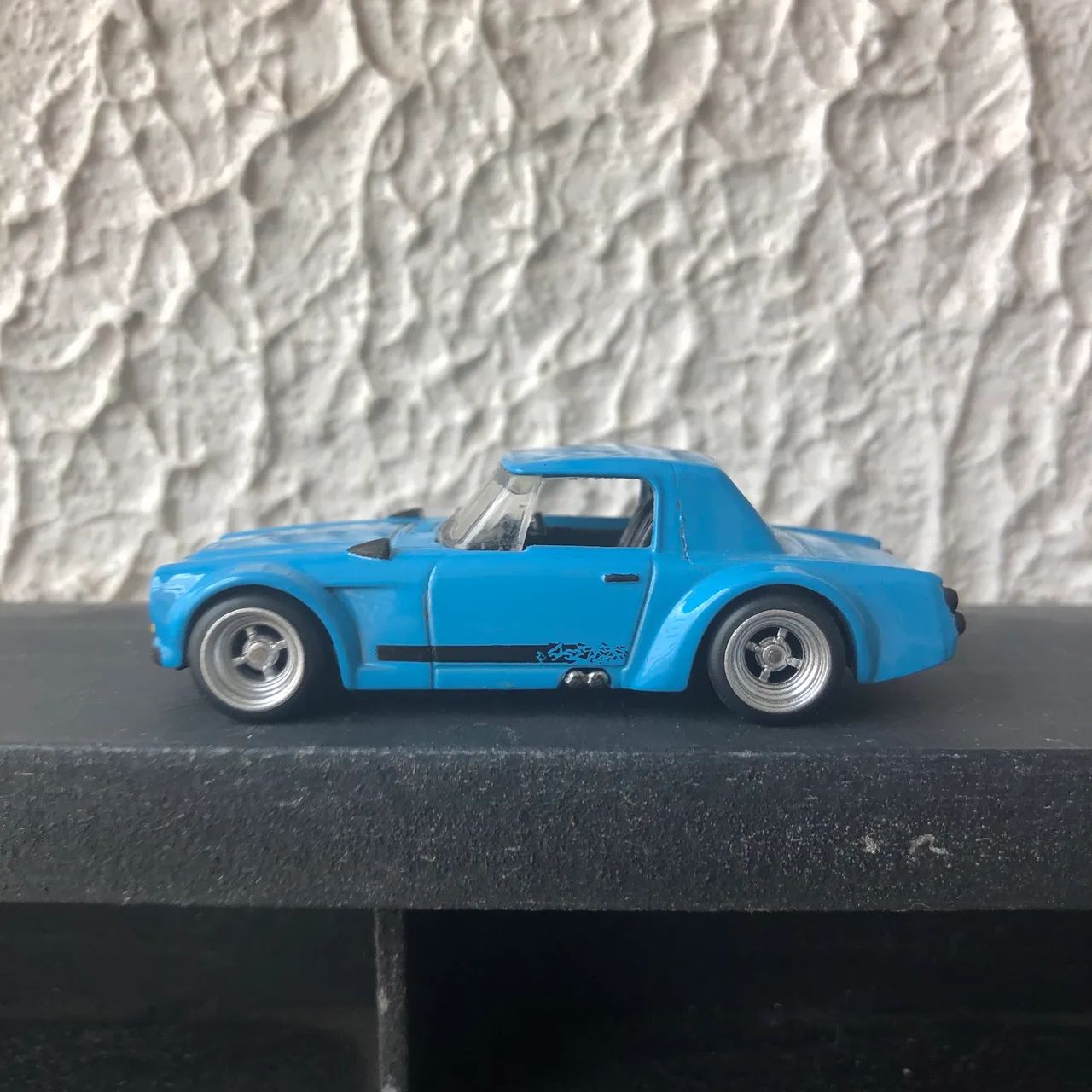 Hot Wheels Nissan Fairlady 2000