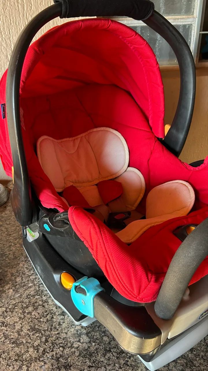 Bebê conforto , carrinho de passeio e base para o bebê conforto  - Foto 4