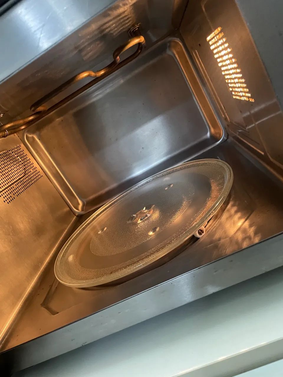 Microondas inox 30 litros Brastemp - Foto 3