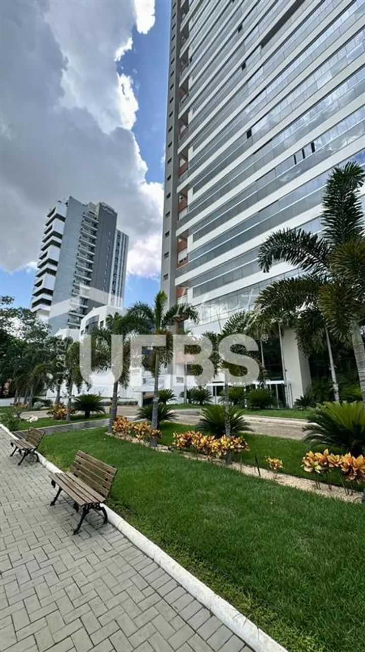 Suprême Du Parc - Apartamento Semi Mobiliado