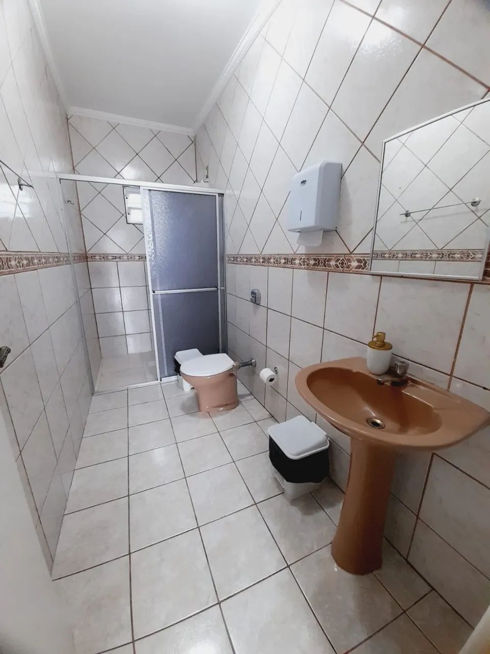 SALA COMERCIAL TÉRREA NO BAIRRO FUNDOS - Foto 4