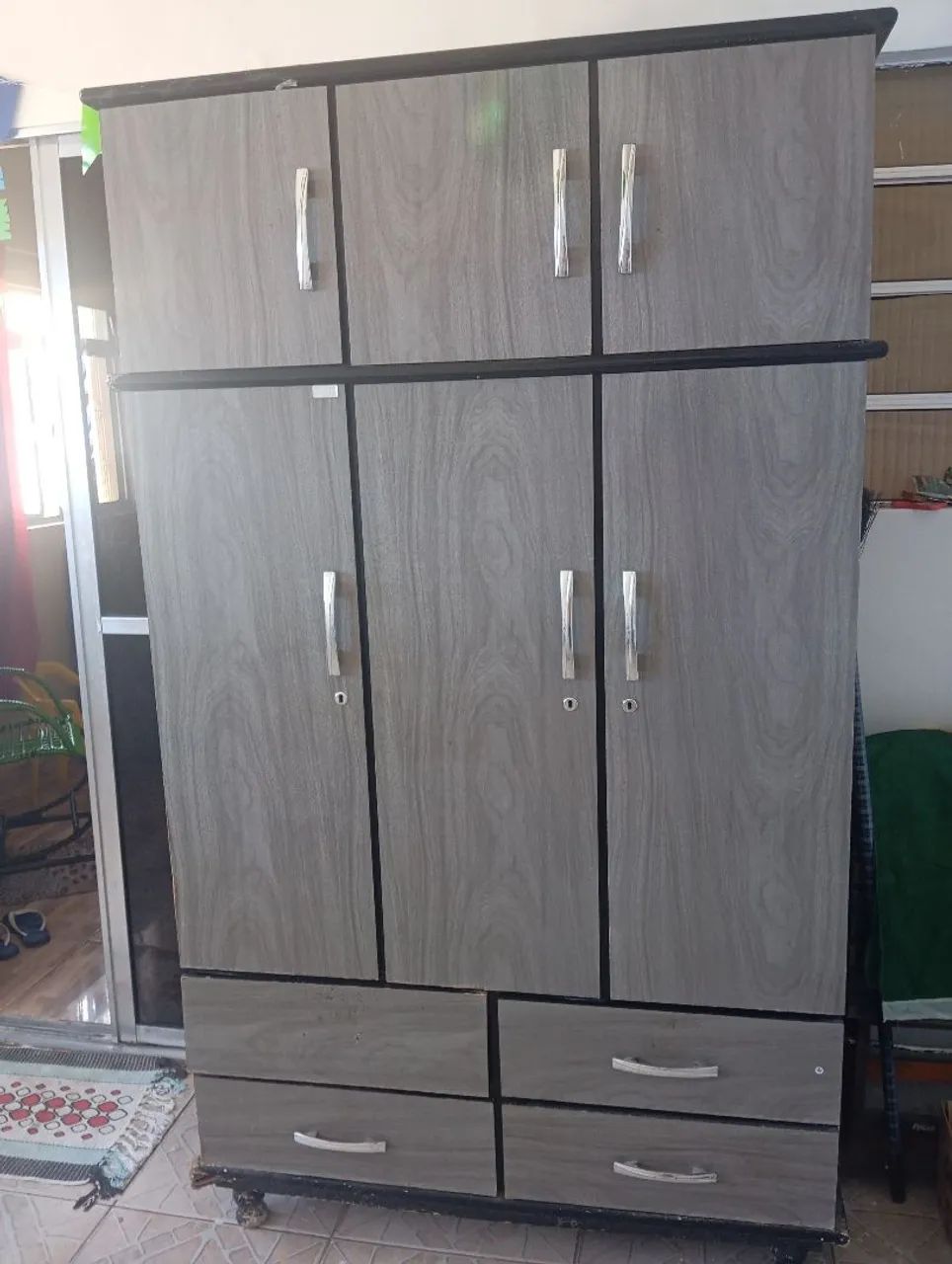 Guarda Roupa de Solteiro