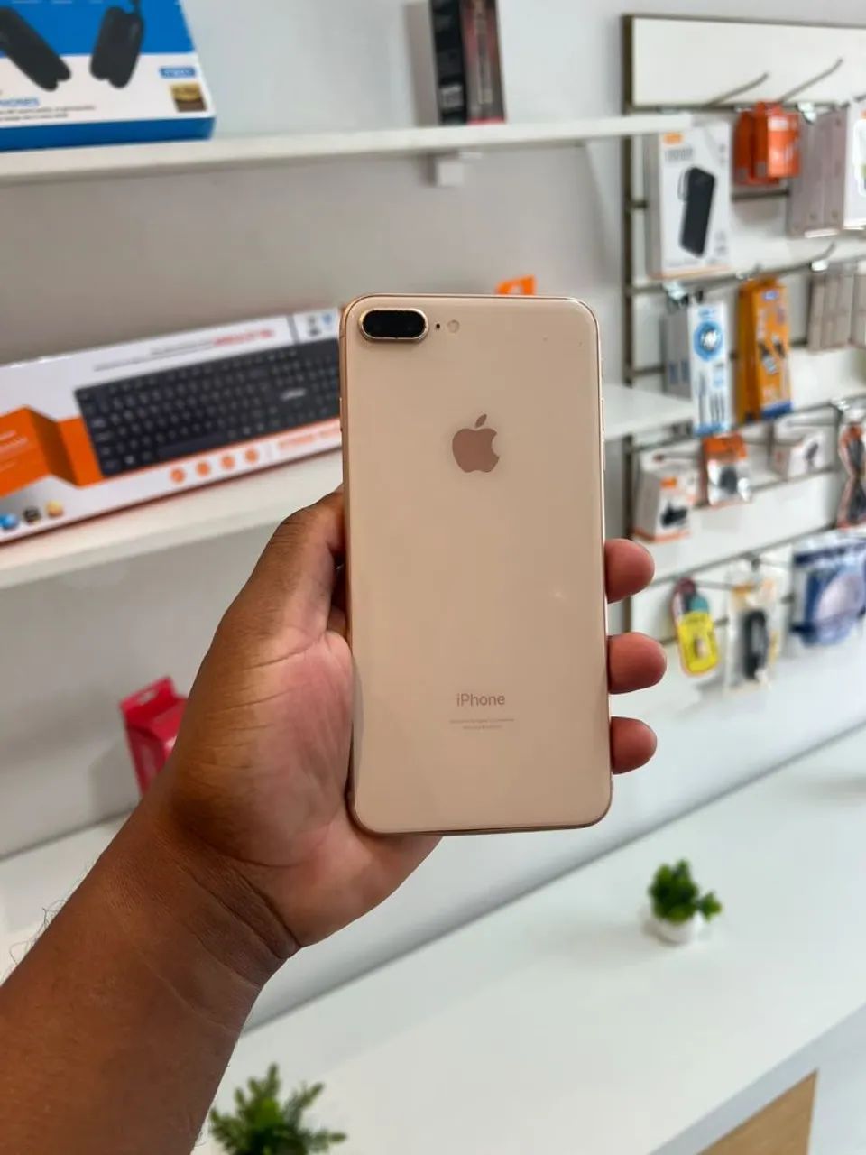 8 PLUS 64GB  - Foto 2