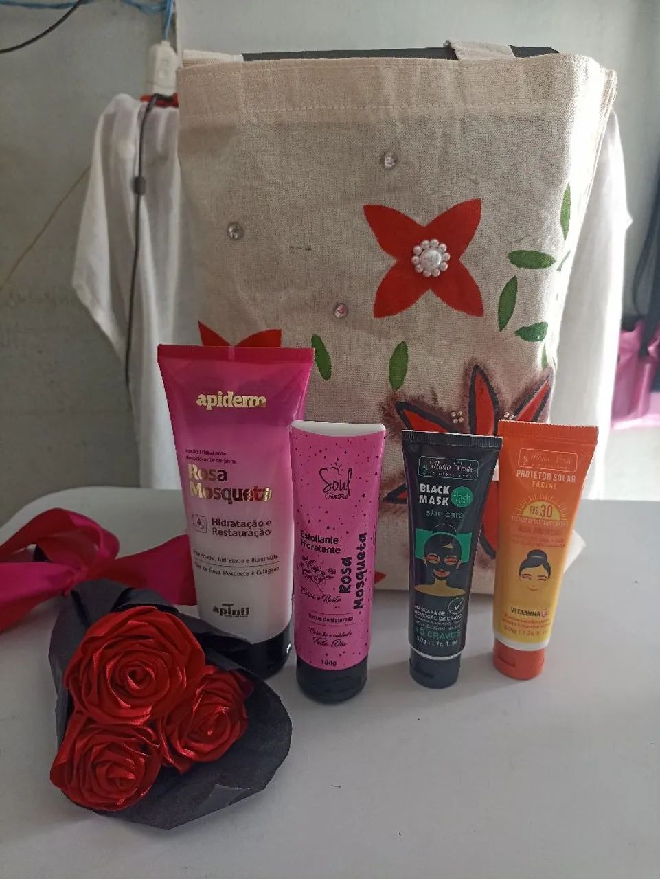 Sacola Supresa skin Care mais buquê  - Foto 2