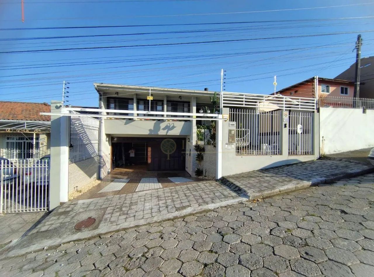 Casa com 5 quartos e Piscina à venda em Florianópolis/SC. - Foto 2